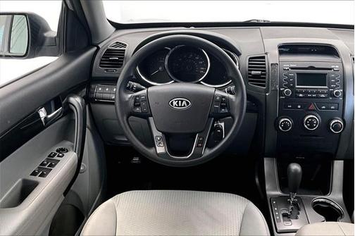 2012 Kia Sorento LX