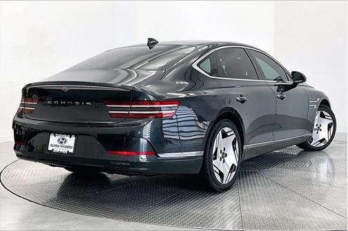 2023 Genesis Electrified G80 Base