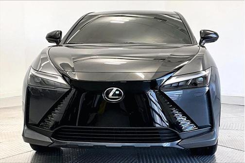 2023 Lexus RZ 450e Luxury