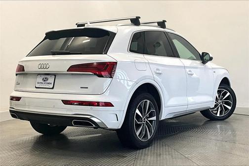 2024 Audi Q5 45 S line Premium