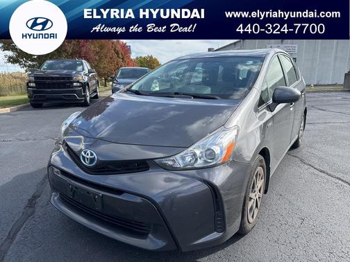 2017 Toyota Prius v Two
