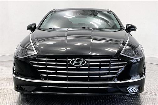 2023 Hyundai SONATA Hybrid Limited