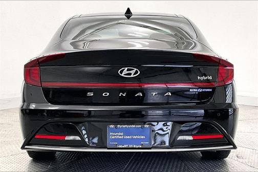 2023 Hyundai SONATA Hybrid Limited