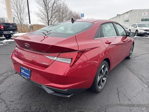 2023 Hyundai ELANTRA Limited