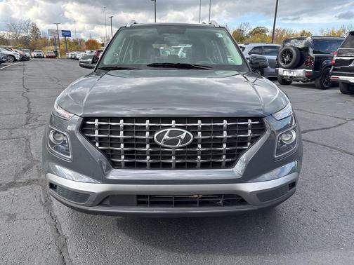 2024 Hyundai VENUE Limited