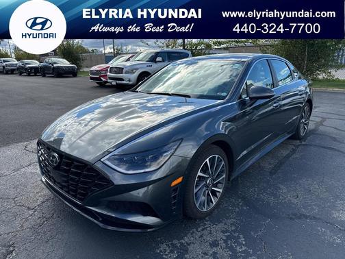 2022 Hyundai SONATA Limited