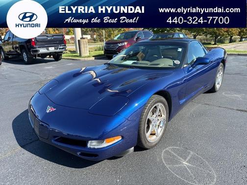 2004 Chevrolet Corvette Base