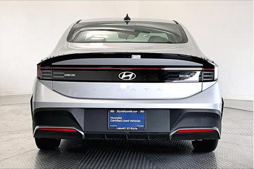 2025 Hyundai SONATA SE