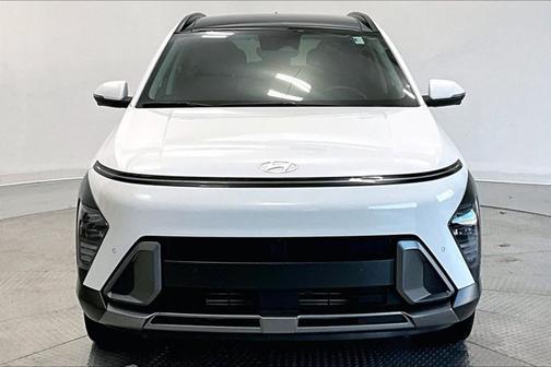 White 2024 Hyundai KONA Limited