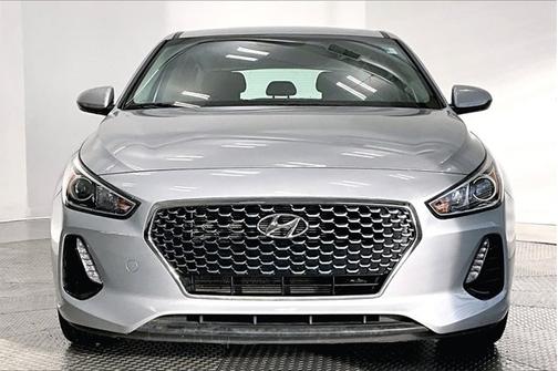 2020 Hyundai Elantra GT Base