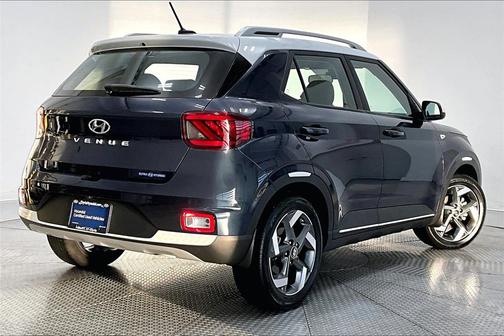 2023 Hyundai VENUE Limited