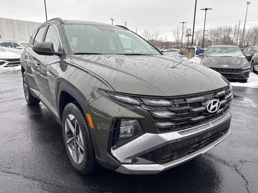2025 Hyundai TUCSON SEL