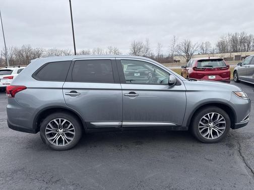 2017 Mitsubishi Outlander SE