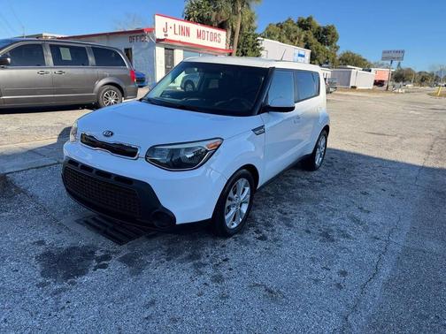2015 Kia Soul +