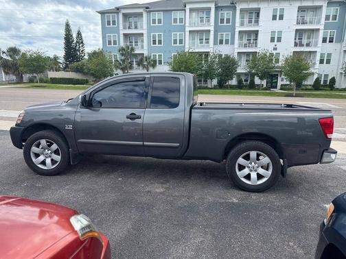 2004 Nissan Titan LE King Cab