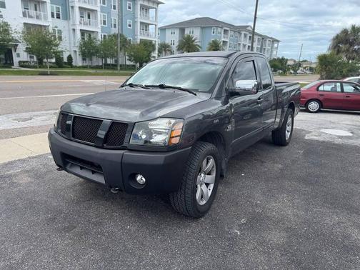 2004 Nissan Titan LE King Cab