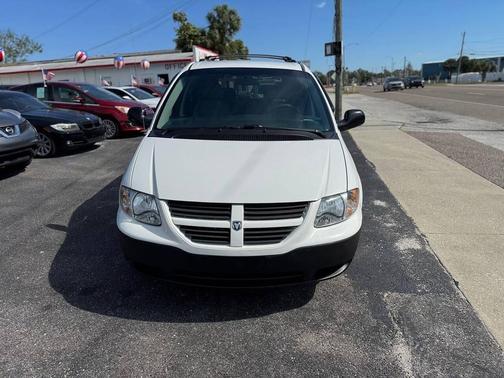2007 Dodge Caravan SE