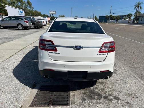 2016 Ford Taurus Limited