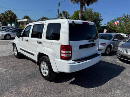 2011 Jeep Liberty Sport