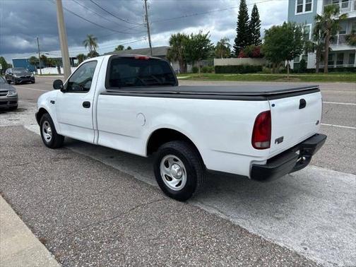 2004 Ford F-150 XL