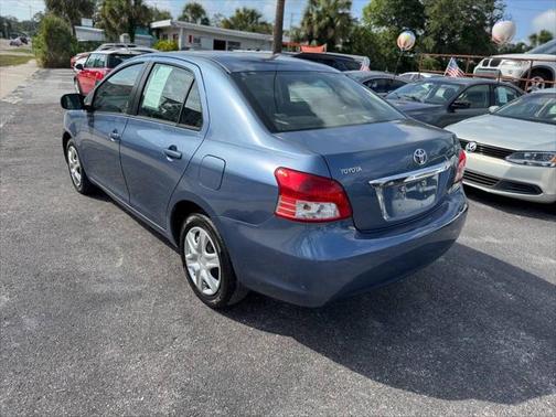 2010 Toyota Yaris Base