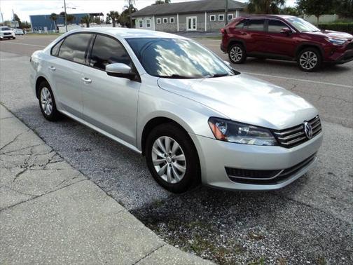 2015 Volkswagen Passat 1.8T S