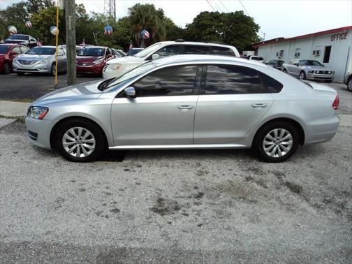 2015 Volkswagen Passat 1.8T S