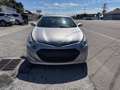 2013 Hyundai SONATA Hybrid Base