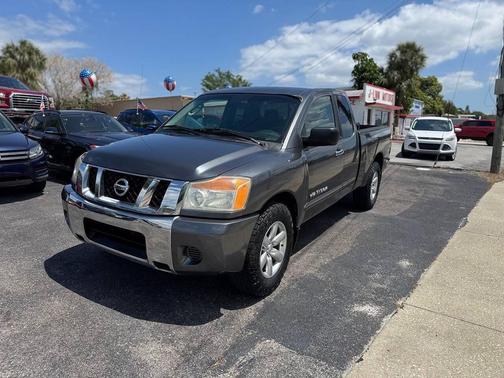 Smoke 2008 Nissan Titan SE King Cab