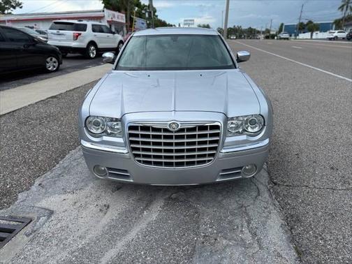 2006 Chrysler 300C Base