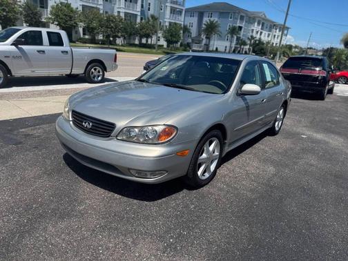 2004 INFINITI I35 Luxury