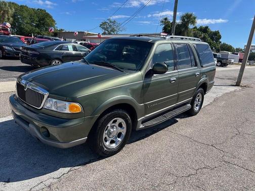 2001 Lincoln Navigator Base