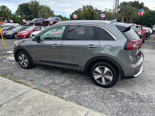 2018 Kia Niro LX