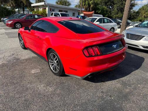 2017 Ford Mustang EcoBoost Premium