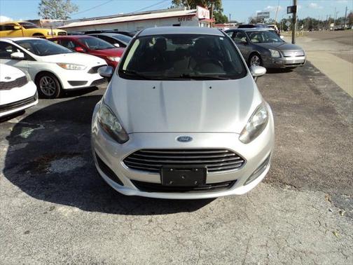 2016 Ford Fiesta SE