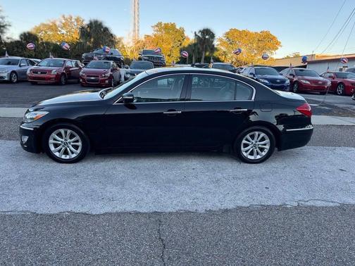 2013 Hyundai Genesis 3.8