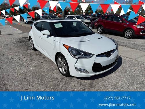 Century White 2014 Hyundai Veloster Base