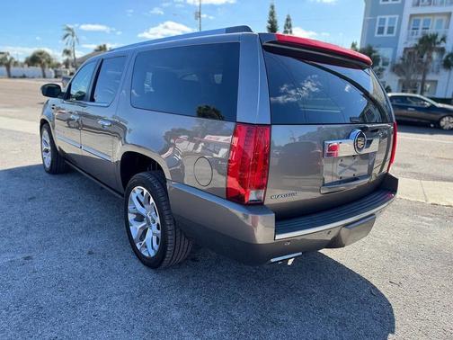 2014 Cadillac Escalade ESV Platinum Edition