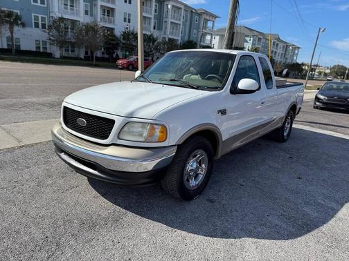 2002 Ford F-150 Lariat SuperCab