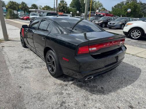 2013 Dodge Charger SE
