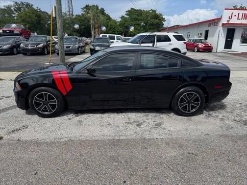 2013 Dodge Charger SE