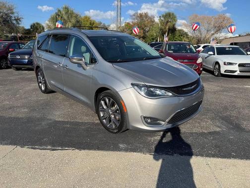 2017 Chrysler Pacifica Limited