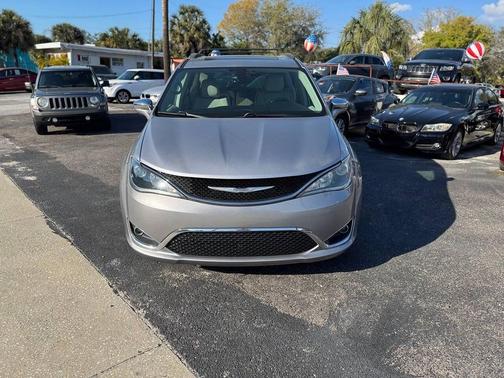 2017 Chrysler Pacifica Limited