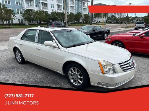 2010 Cadillac DTS Luxury Collection
