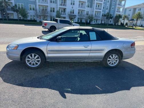 2004 Chrysler Sebring Base