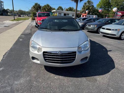 2004 Chrysler Sebring Base