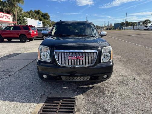 2013 GMC Yukon Denali