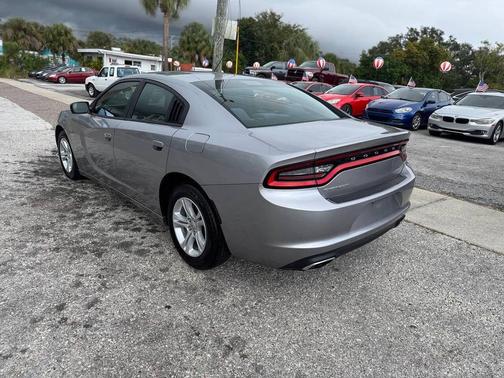 2016 Dodge Charger SE