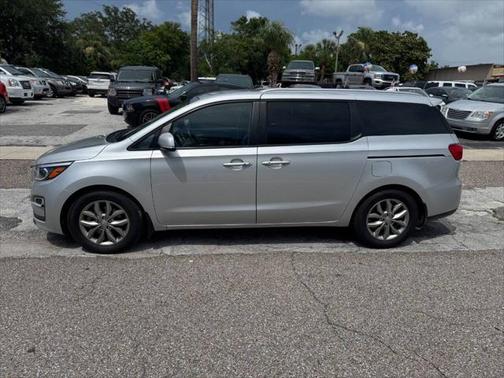 2020 Kia Sedona EX