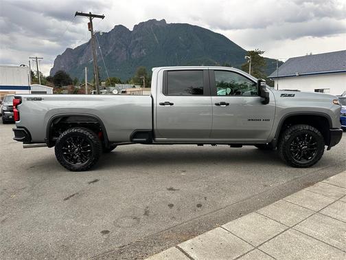 2026 Chevrolet Silverado 3500 LT